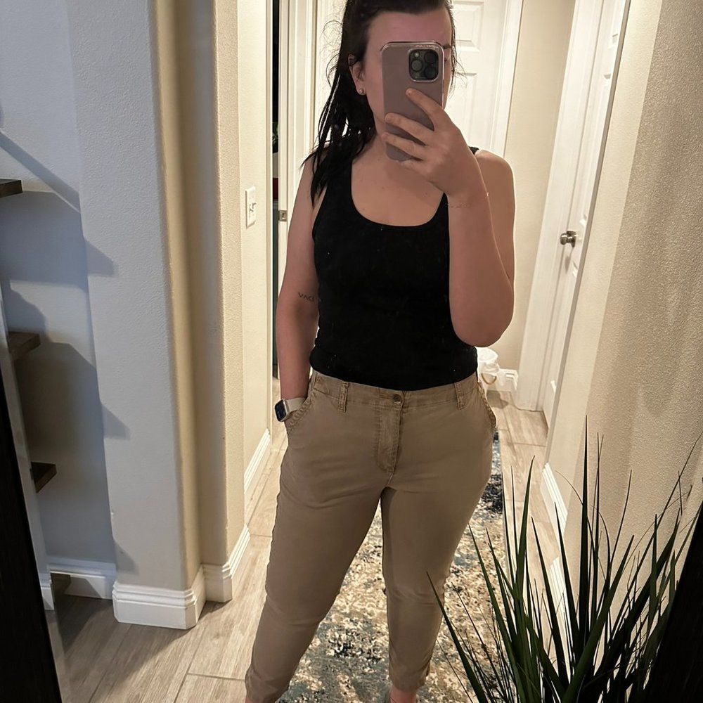 Old Navy Khaki Chinos